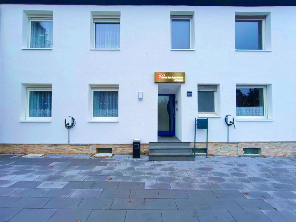 Home Inn Hotel Dormagen Esterno foto